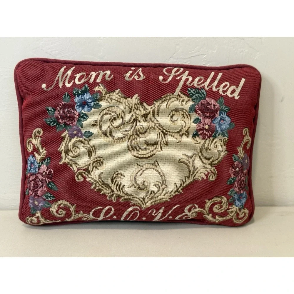 Vintage Mom Is Spelled LOVE Tapestry Pillow Floral Heart Red Mother's Day Gift